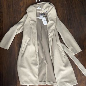 Zara coat! Cute and warm - never worn before.